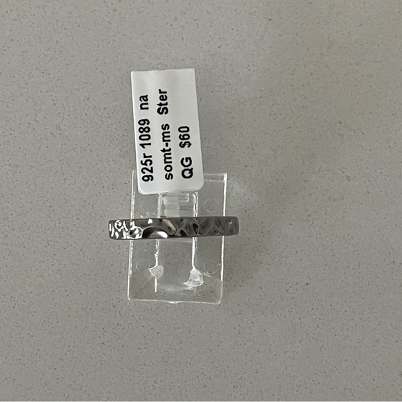 Sterling silver 925 hammered black rhodium stacking band ring sizes 7 - Picture 5 of 7